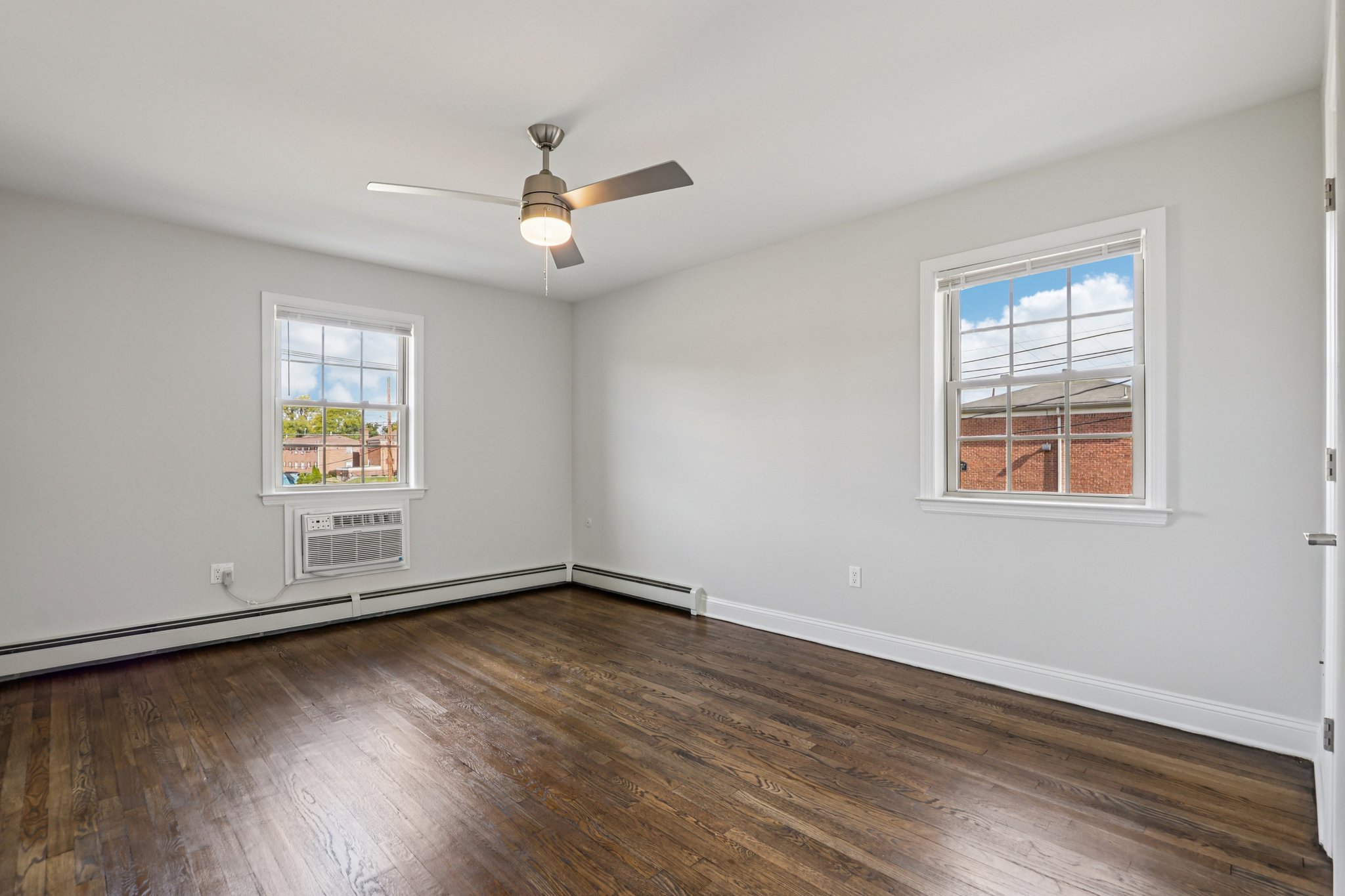 Gallery Photo 16